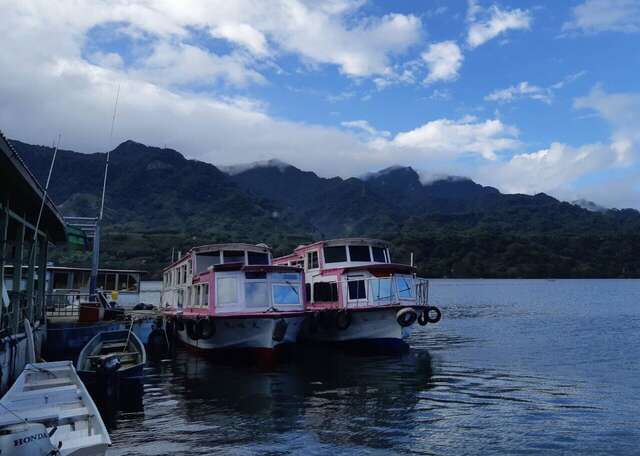 Taiwan Tourist Shuttle adds a new stop of “Shihmen Reservoir – Amuping Harbor” to the Xiao Wulai Line 05
